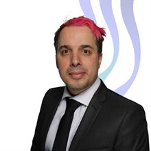 ducas_portrait (2)-removebg-preview